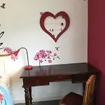 Appartement Bedinreims Elegant Bottle Quiet And Close To Center Free Parking And Wifi Free Ideal 5 A 9 Adultes Reims
