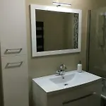 Bedinreims Elegant Bottle Quiet And Close To Center Free Parking And Wifi Free Ideal 5 A 9 Adultes Appartement *
