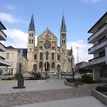 Appartement Bedinreims Elegant Bottle Quiet And Close To Center Free Parking And Wifi Free Ideal 5 A 9 Adultes Reims