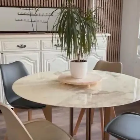 Bedinreims Elegant Bottle Quiet And Close To Center Free Parking And Wifi Free Ideal 5 A 9 Adultes Διαμέρισμα *