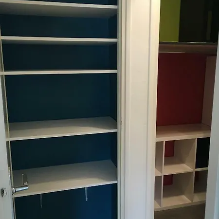 Διαμέρισμα Bedinreims Elegant Bottle Quiet And Close To Center Free Parking And Wifi Free Ideal 5 A 9 Adultes Ρενς