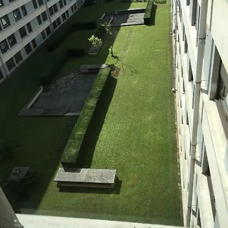 Bedinreims Elegant Bottle Quiet And Close To Center Free Parking And Wifi Free Ideal 5 A 9 Adultes